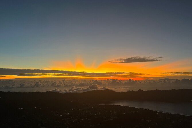 Mount Batur Sunrise Hike And Natural Hot Spring - Summit sunrise and breakfast: why the top moment is the whole point