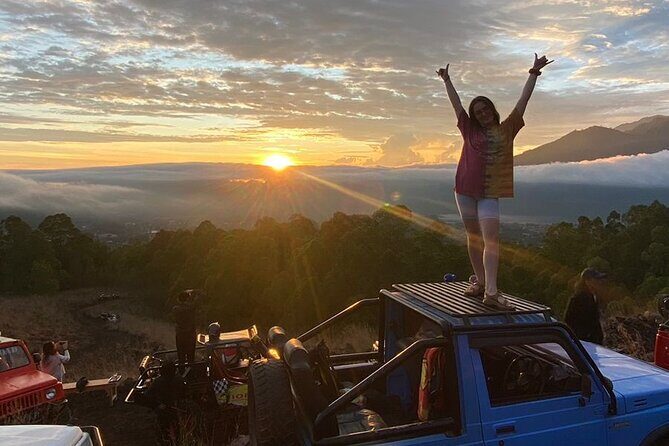 Mount Batur Sunrise Jeep Private Tour With Breakfast - Sunrise Watch + Breakfast: A Small Luxury at the Right Time