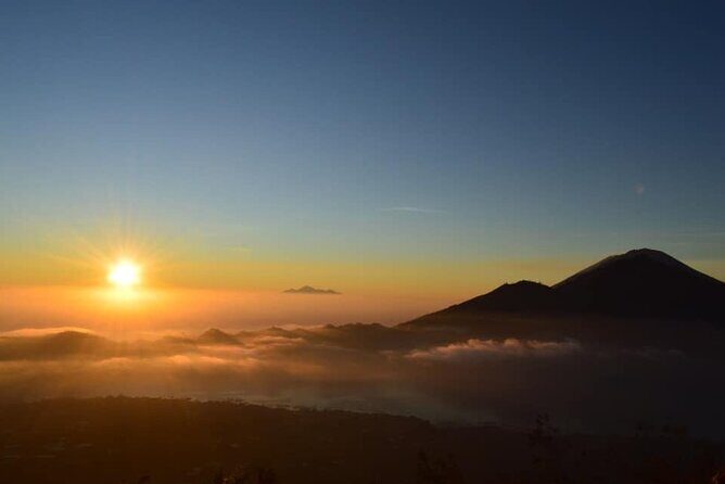 Mount Batur Trekking Admission Ticket - The Licensed Guide Advantage: More Than a Safety Blanket