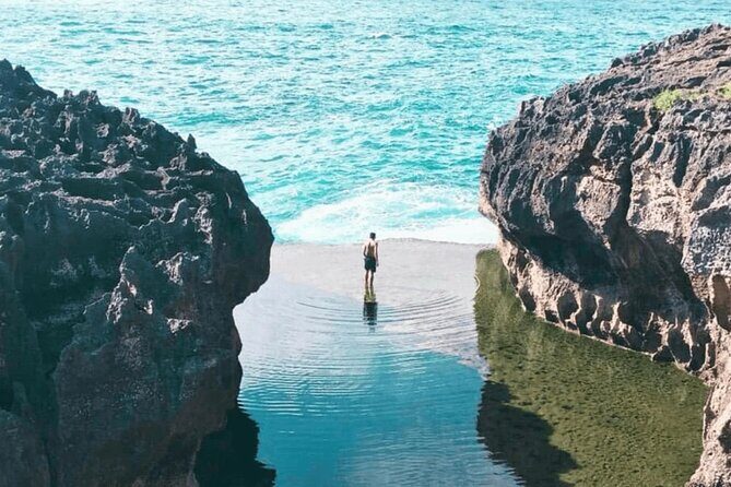 Nusa Penida Private Day Trip with Driver - Kelingking Beach: the T-Rex cliff viewpoint stop