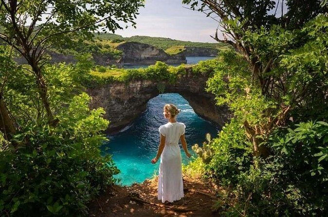 Nusa Penida Private Day Trip with Driver - Atuh Beach and Rumah Pohon: switch from big views to quieter corners