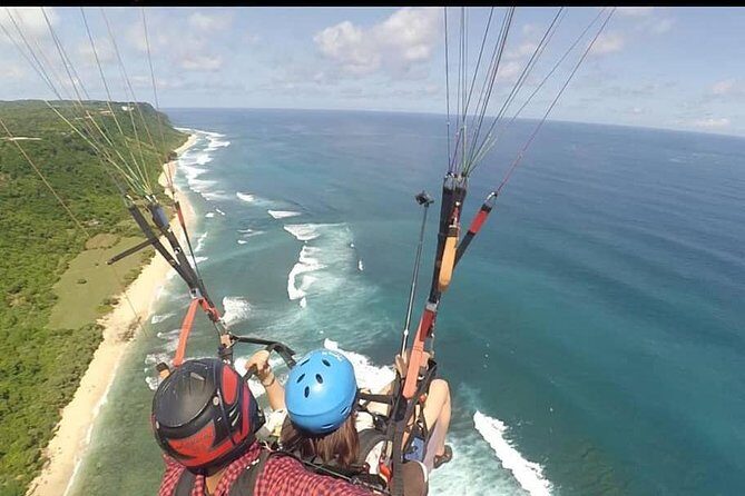 Paragliding Bali at Uluwatu Cliff with Photos/Videos - The Ulu Paragliding Site schedule and the real timing of your day
