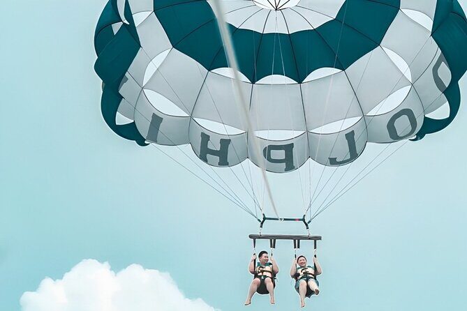 Private Bali Romantic Couple Tour with Parasailing Adventure - Parasailing at Bintang Beach Club: Timing and What to Expect