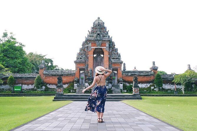 Private Bali Tour: Best of Bedugul and Tanah Lot Temple - Tanah Lot Temple: Sunset Timing and the Low-Tide Detail