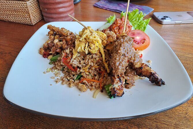 Private Balinese Cooking Class in Ubud at Santika's Home - What you’ll cook: traditional Balinese daily dishes and ingredient fundamentals