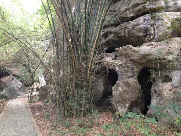 Private Day Tour Rangko Cave -Batu Cermin Cave - Key highlights worth caring about