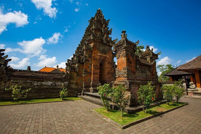 Private Tour To Tibumana Waterfall, rice terraces & Jungle Swing - The vibe: why this route works in Ubud