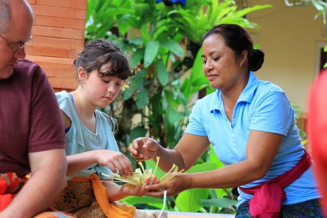 Private Tour: Ubud Day Tour with Traditional Offering Lesson - A Full-Day Ubud Loop With an Offering Lesson in a Local Home