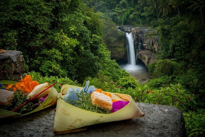 Private Ubud Day Tour - Stop 1: Sacred Monkey Forest Sanctuary and Its Temple Corners