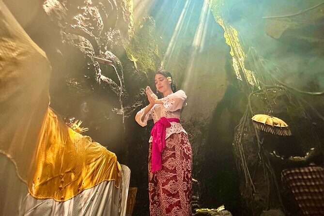 Purifications at Beji Griya Waterfalls - The practical side of blessing: what to think about before you start