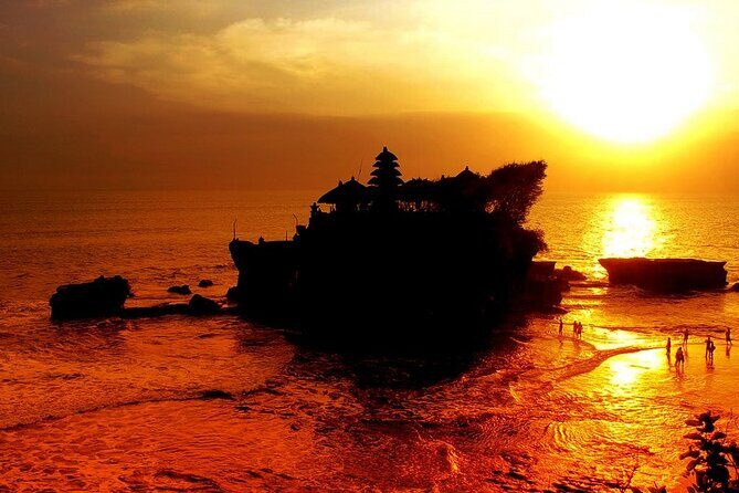 Royal Family Temple, Monkey Forest, and Tanah Lot Sunset Tour - Should you book this Royal Family Temple, Monkey Forest, and Tanah Lot Sunset Tour?