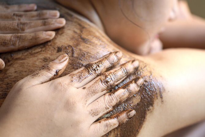 Royal Traditional Lulur Balinese Massage 2 hours Spa At Nusa Dua Bali - Lulur scrub and Balinese oil massage: what you should expect