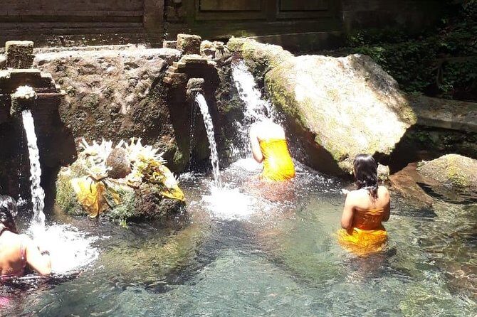 Soul Purification at Pura Mengening in Bali - What I like about the guidance style (and why it matters)