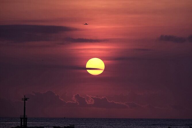 South Bali Beach Tour, Uluwatu Sunset Kecak Fire Dance & Seafood Barbeque Dinner - Uluwatu Temple and the Kecak Fire Dance: The Main Event