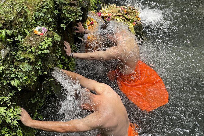 Spiritual Cleansing Ritual and Shamanic Healing in Bali - Mengening Temple and Tampak Siring: the Melukat purification ceremony