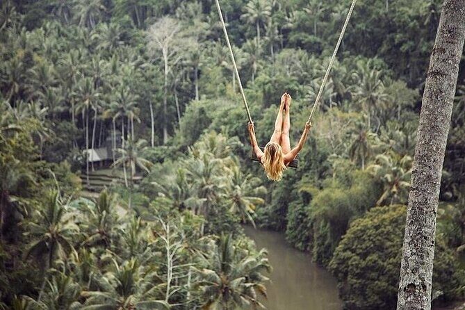 Swimming At Taman Sari Waterfall & Visit The Best Site Of Ubud - Puseh Batuan Temple: Bali Carvings and Village-Temple Atmosphere