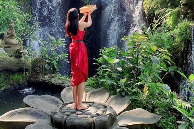 Taman Beji Griya Waterfall Tranquil Purification Ceremony - Price and value: does $58.35 make sense?