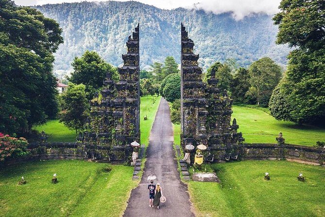 Tanah Lot - Jatiluwih (UNESCO) - Bedugul and Ulun Danu Temple Tour - Ulun Danu Bratan Temple: Lake Bratan’s Water Temple Moment