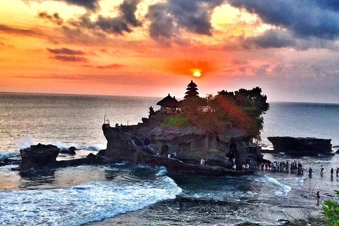 Tanah Lot Sunset and Monkey Forest Tour. - Sangeh Monkey Forest: A Tempting Detour with a Tranquil Feel