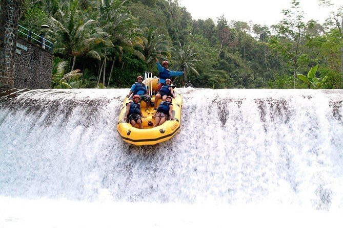 Telaga Waja River White-Water Rafting with Buffet Lunch - From rice paddy to raft: what happens before the water