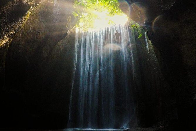 Three Main spot Bali Waterfall with Swing - How the full-day route works (pickup, pacing, and transport)