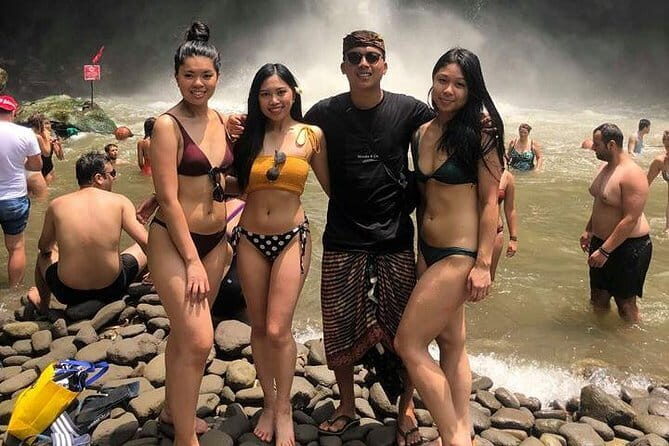 Ubud Highlights Shared Tour – Small Group Full-Day Experience - Tirta Empul Temple: purification rituals and respectful basics