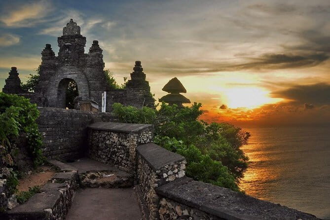 Ubud Private Tour From Cruise Port Benoa Bali All Inclusive - The Coffee and Tea Reset in Lodtunduh