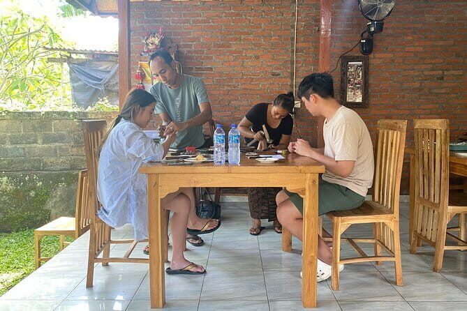 Ubud Silver Class Making Your Own Silver with 7gr of Silver - Ubud timing: how to fit 3 hours near Ubud Palace