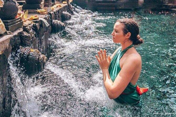 UBUD Spring Temple, Waterfall, Rice Terraces Private Tour - Stop 3: Ulu Petanu Waterfall (30 Minutes)