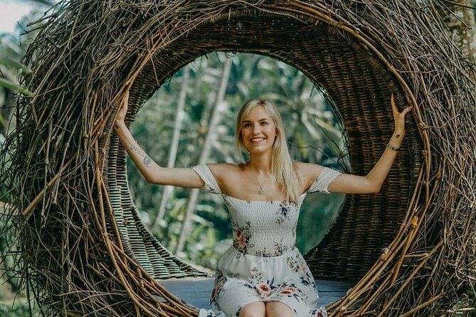 Ubud Swing with Private Photographer - Meeting Up and Pickup: Less Stress, More Shooting