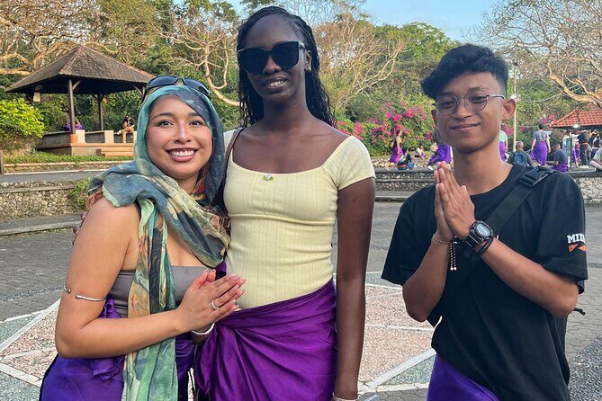 Uluwatu Temple Entrance & Kecak Dance Tickets - Kecak Fire Dance at Sunset: Why This Show Hits Hard