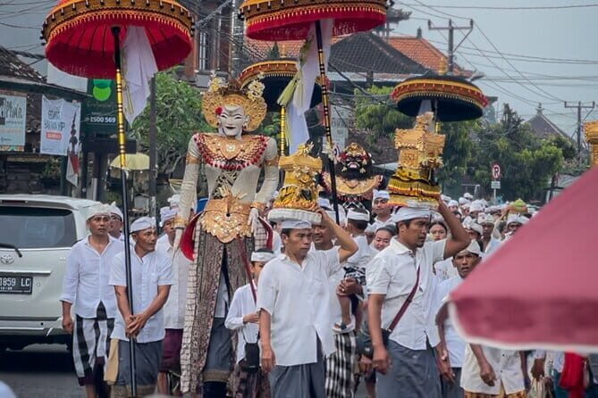 VIllage Firefly Night Tour - Ubud Bali - From Pura Dalem Puri Peliatan to a real rural evening